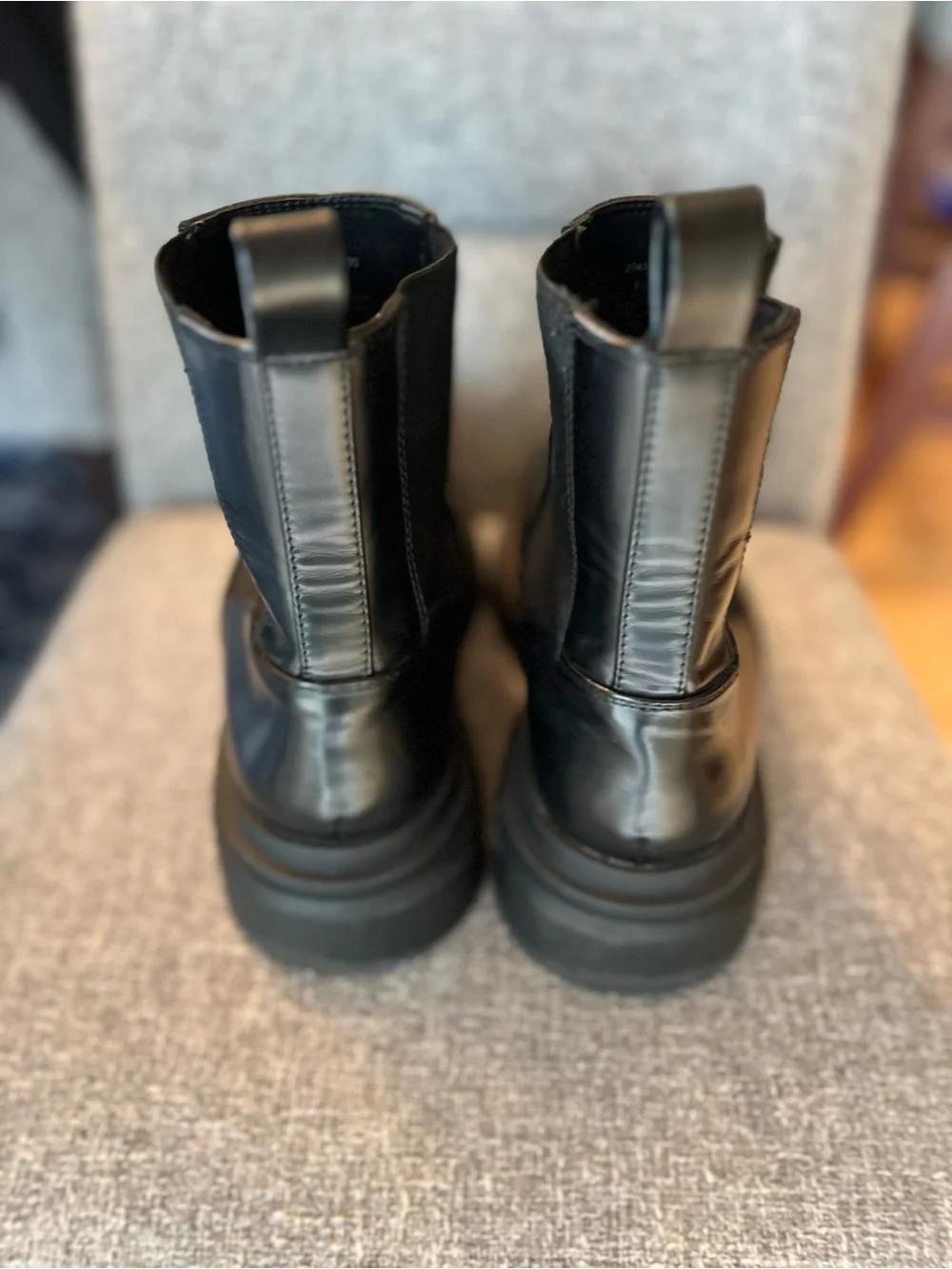 Zara Black Men Chunky Chelsea Ankle Boot